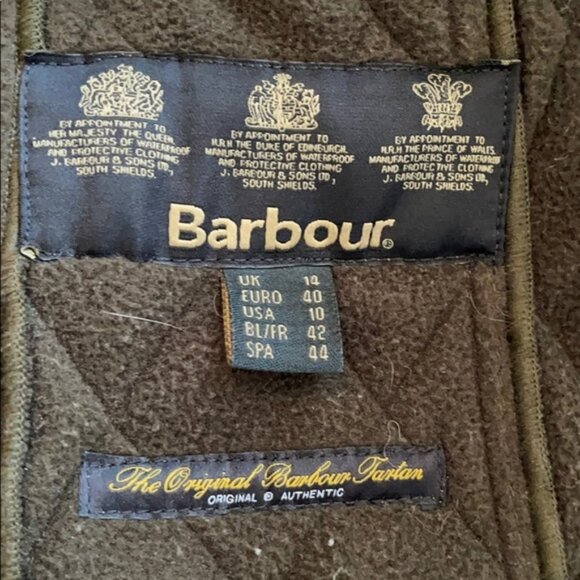 Barbour Olive Quilted Jacket with Brown Collar - Picture 7 of 7